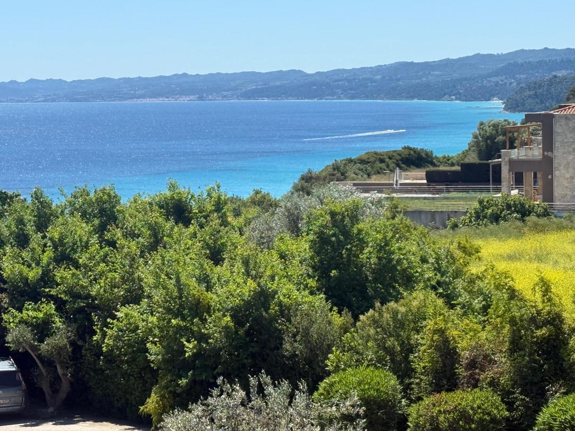 Villa Evita , Penthouse, 53M2 ,Athytos 450M From The Beach Afytos Exterior foto