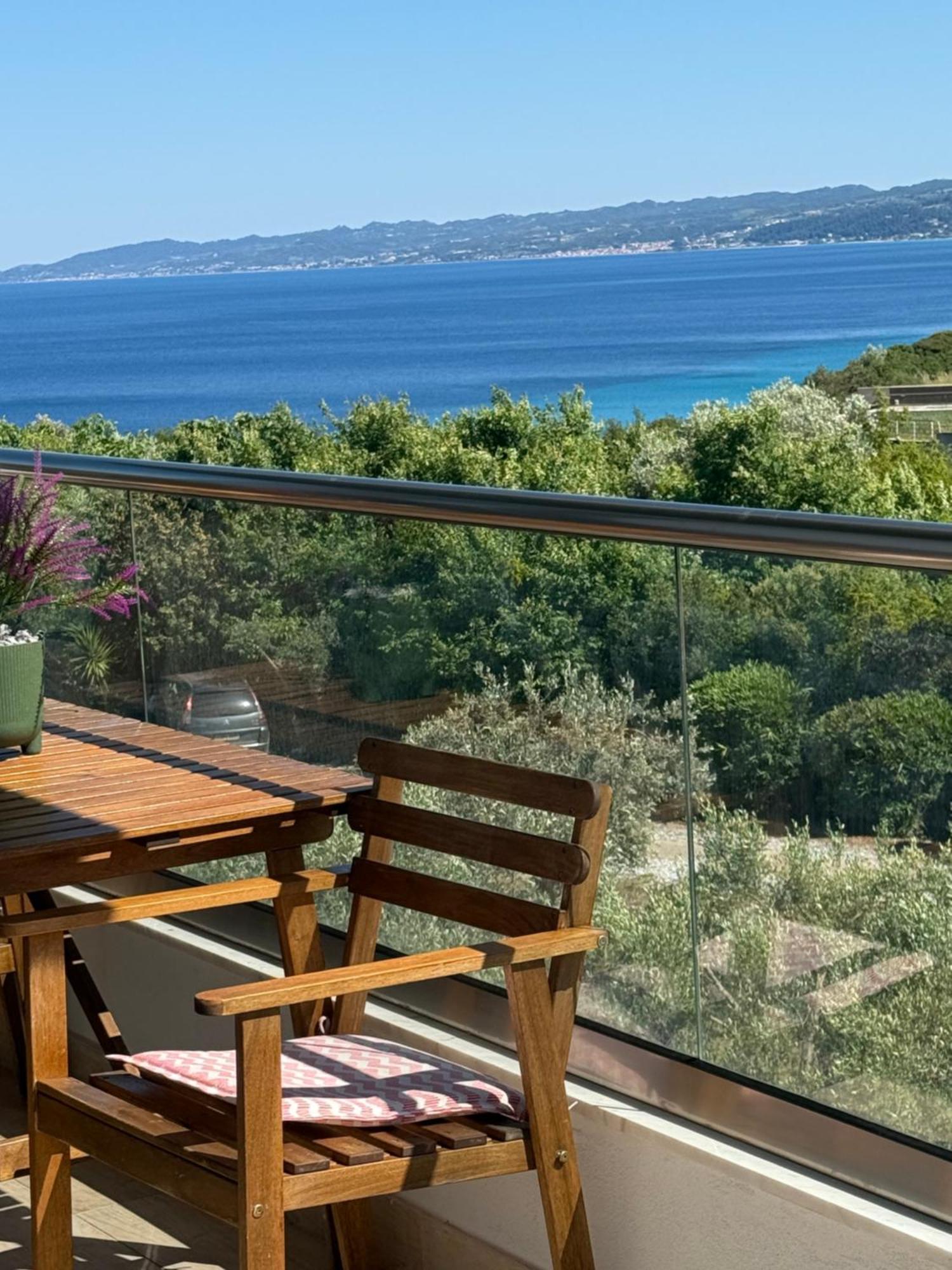 Villa Evita , Penthouse, 53M2 ,Athytos 450M From The Beach Afytos Exterior foto